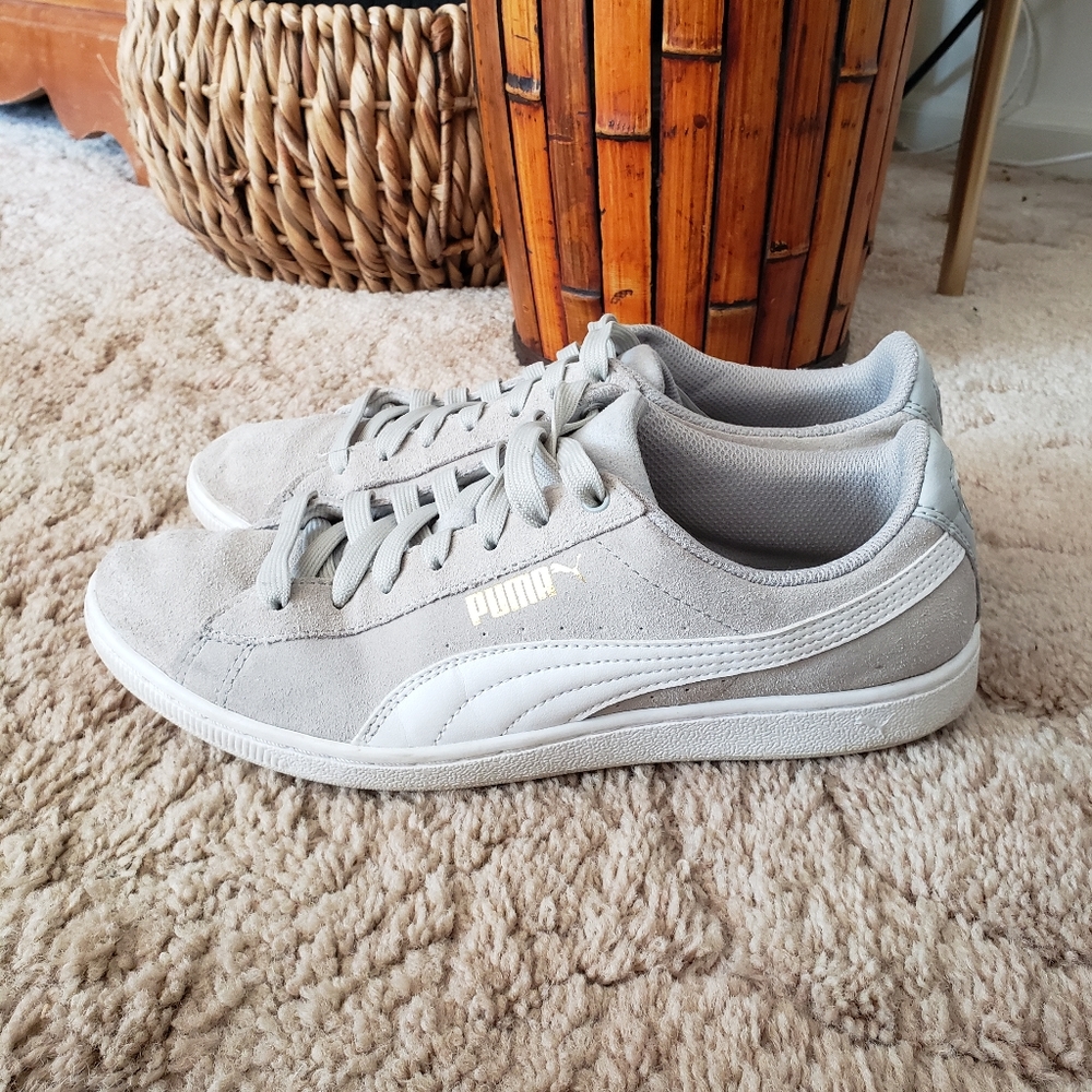Suede Vickky sneakers, light gray. Women's 9.5 - Picture 4 of 7
